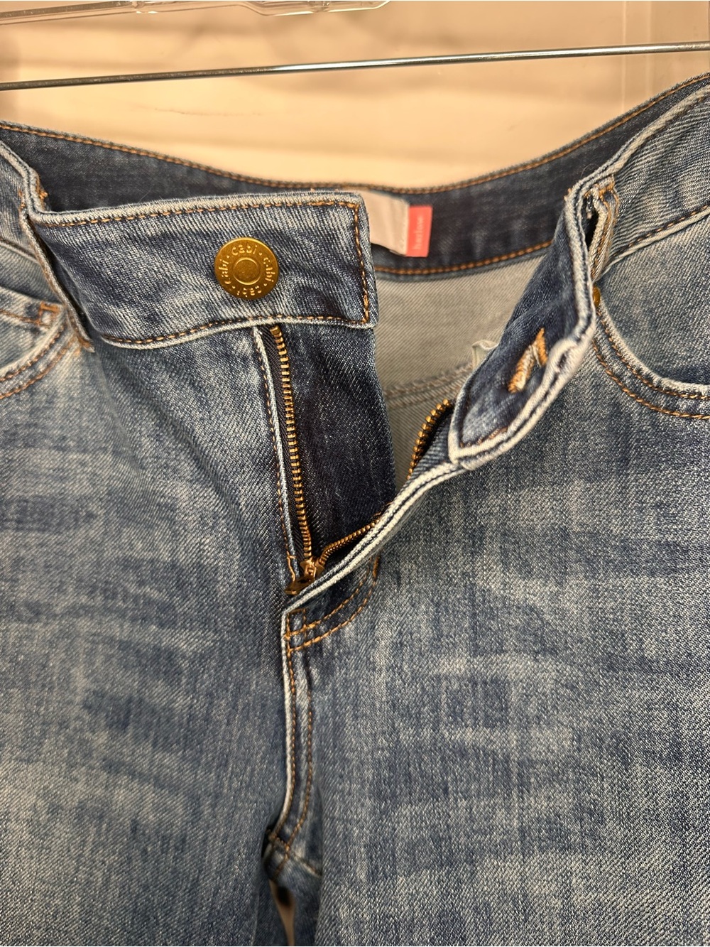 CAbi Harlow Jeans size 8 - Picture 6 of 8